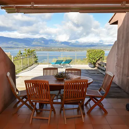 Piscine Vue Ferienhaus