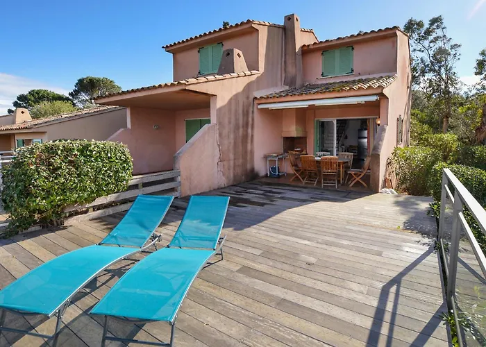 Piscine Vue Porto-Vecchio (Corsica)