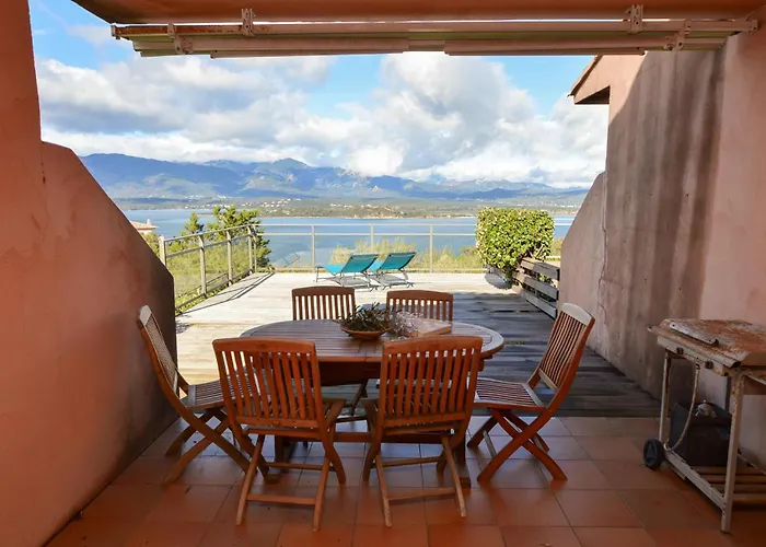 Piscine Vue Ferienhaus