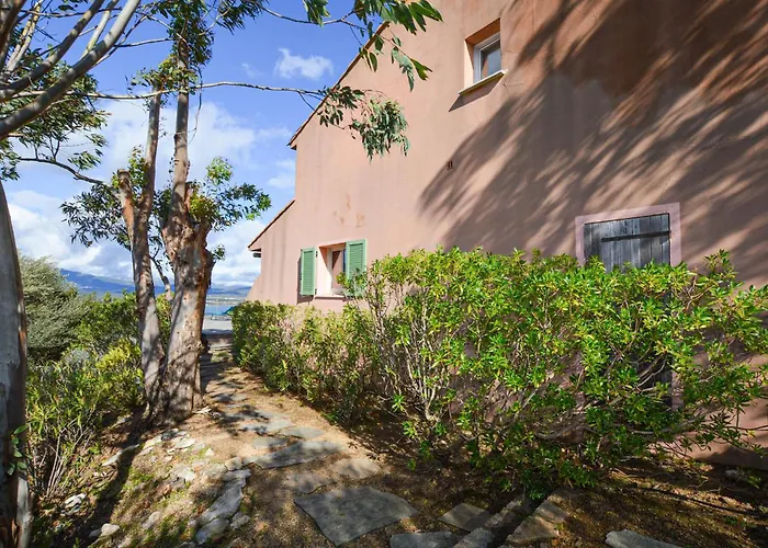 Vakantiehuis Piscine Vue Porto-Vecchio (Corsica)