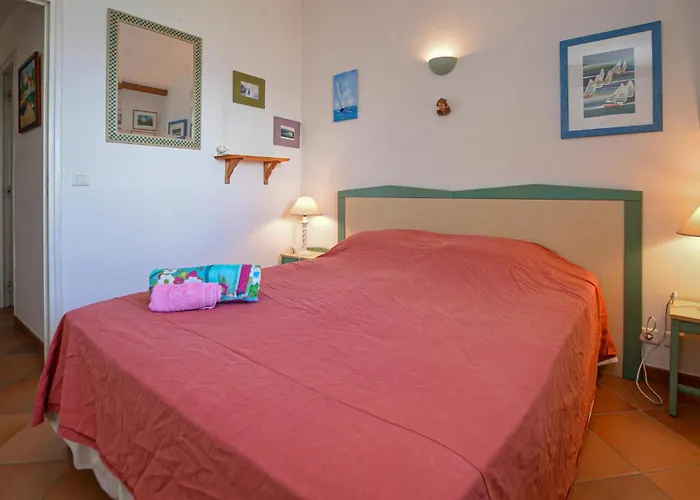 Vakantiehuis Piscine Vue *